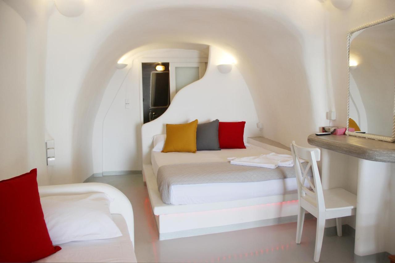 Manis Sirma Villa Provatas Exteriör bild